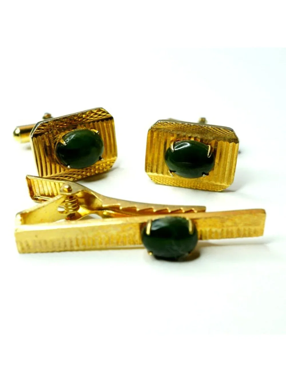 Vintage Mid Century Gold Tone Green Cabochon Cufflinks Tie Bar Set